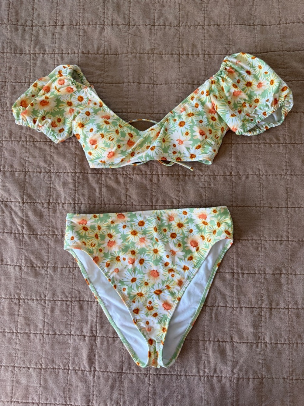wild fable Green Floral Puff-Sleeve Bikini
